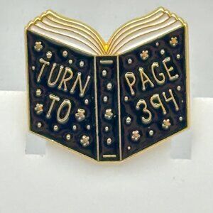 Harry Potter Enamel Pin Turn to  Page 394 Book Defense Against the Dark Arts